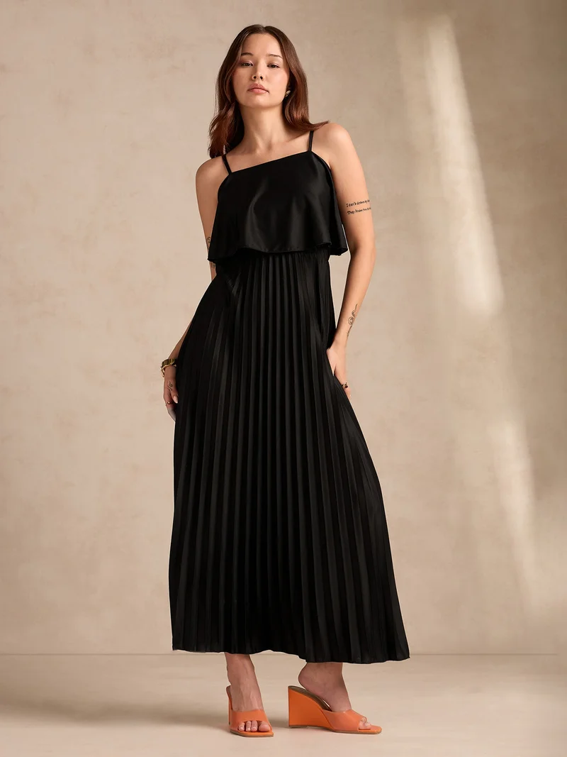 OUTZIDR Black Strappy Pleated Maxi Dress