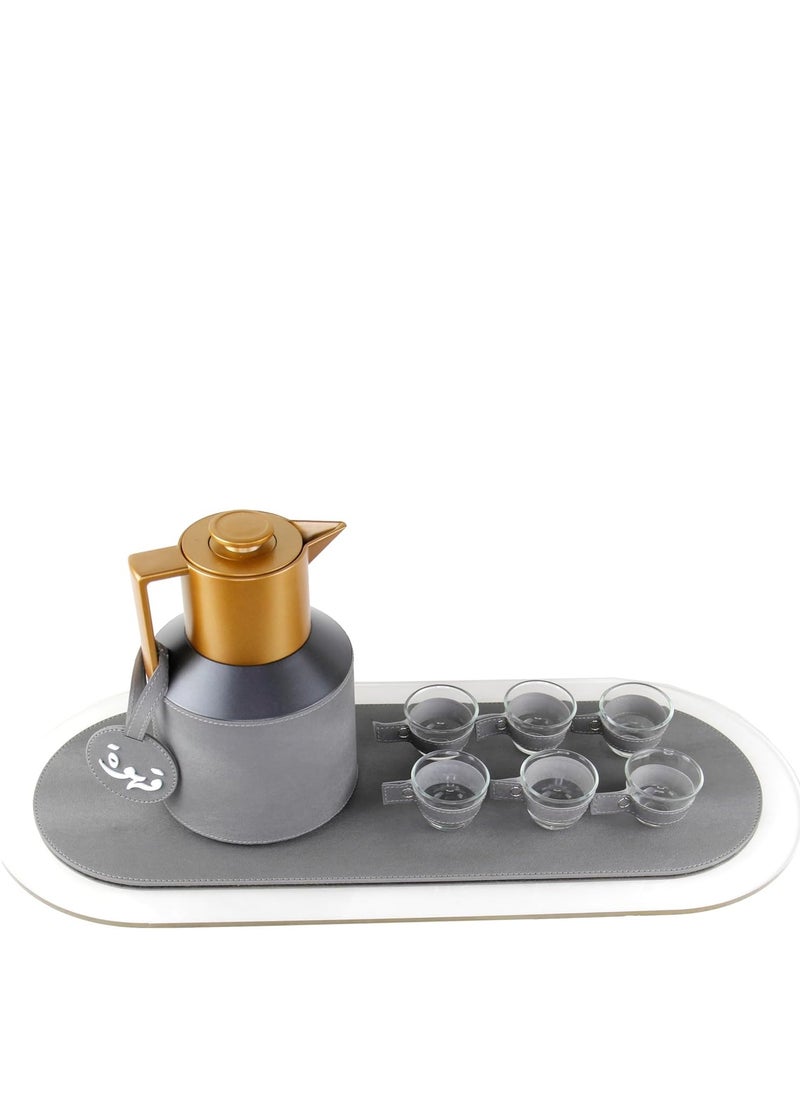 Lamsit Ibdaa - LAMSIT IBDAA Coffee Thermo Flask | Coffee and Tea Vacuum Pot - 1.0 Litre Dallah Arabic Carafe – Drink Cups – Leather Hospitality Set - Heat Insulated Dalla (Grey, Set of coffee with oval tray) - Image 1