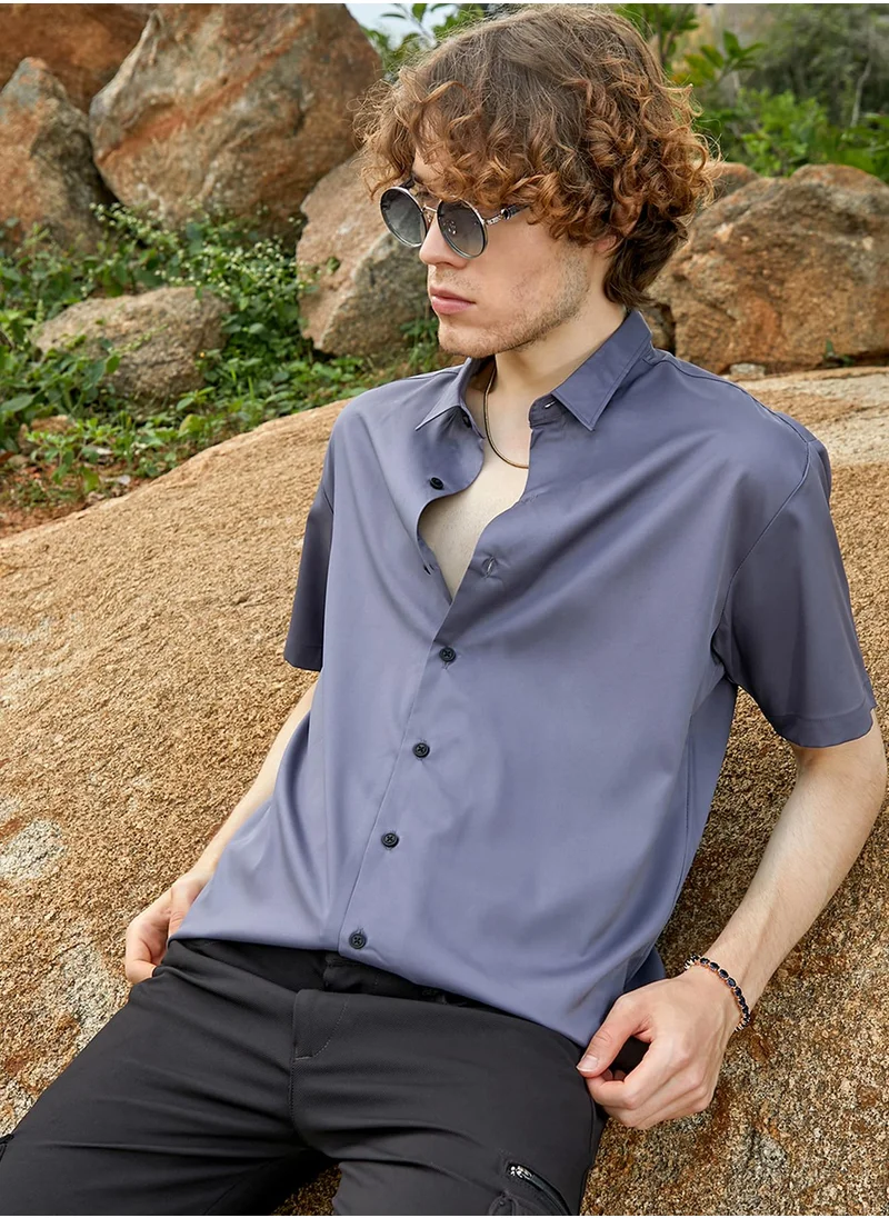 Campus Sutra Men's Moon Grey Satin Oversized Shirt