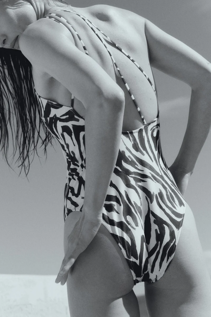 H&M High Leg One-shoulder swimsuit