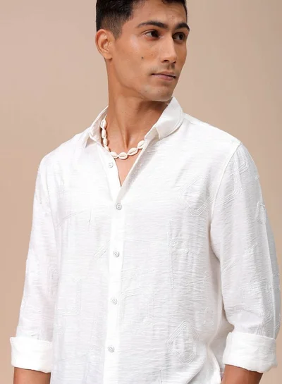The Indian Garage Co White Regular Casual Plain Shirt