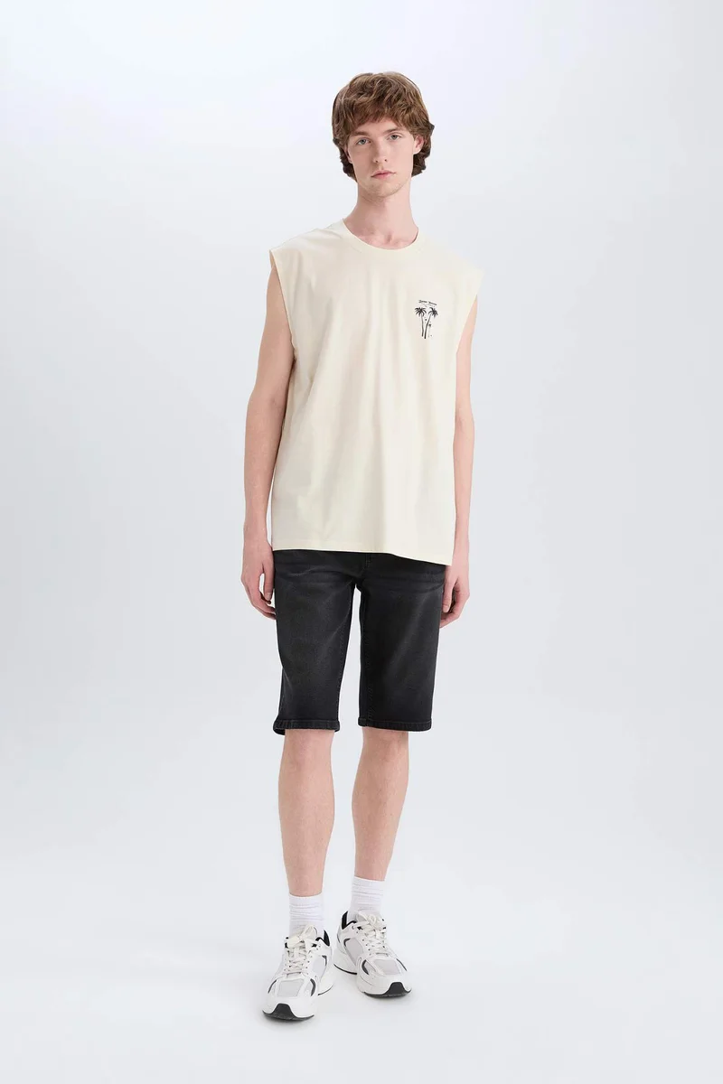 ديفاكتو Boxy Fit Printed Crew Neck Cotton Tank Top
