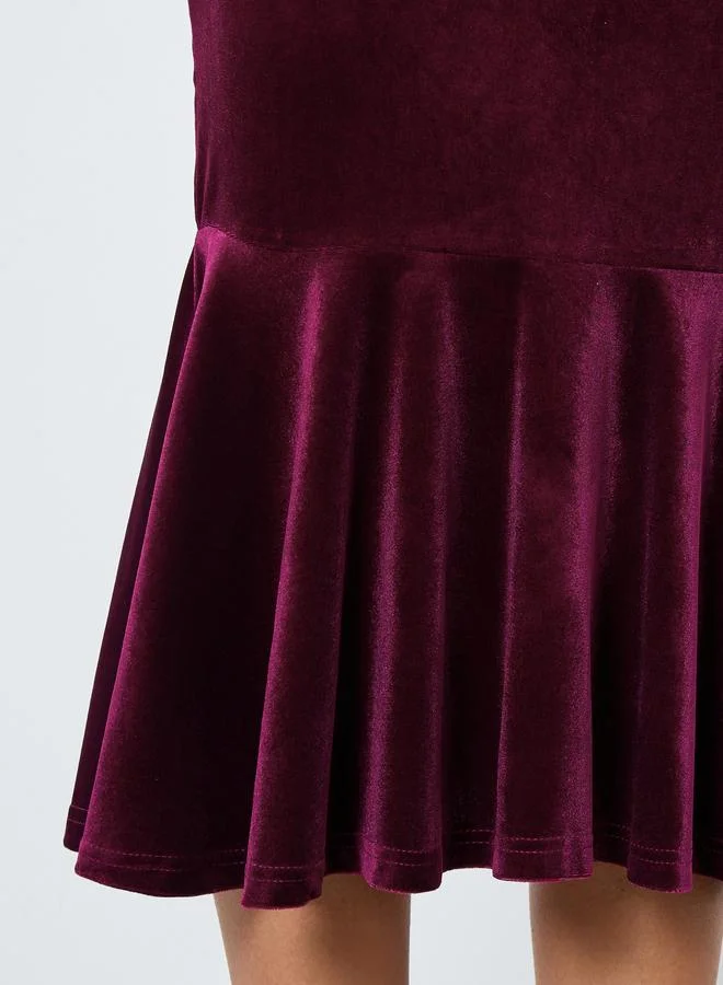 Styli  Styli Burgundy Lace Insert Mermaid Hem Midi Dress for Women | Best Price UAE