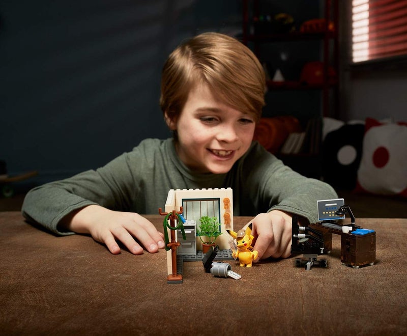 Mega Construx Pokemon Detective Pikachu Pikachu's Office Construction Set with Character Figures, Building Toys for Kids (183 Pieces) - Image 2