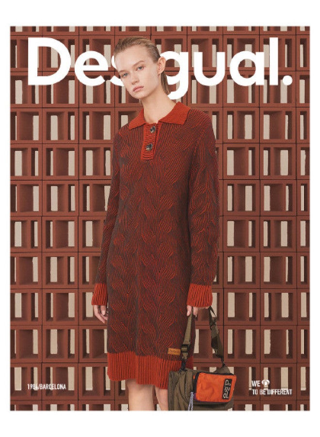 DESIGUAL فستان ميدي مزين بجاكارد متباين بقصة مستقيمة محبوك - Image 1