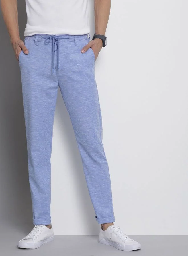شركة المرآب الهندية Men Slim Fit Solid Mid-Rise Elasticated Linen Jogger Trouser