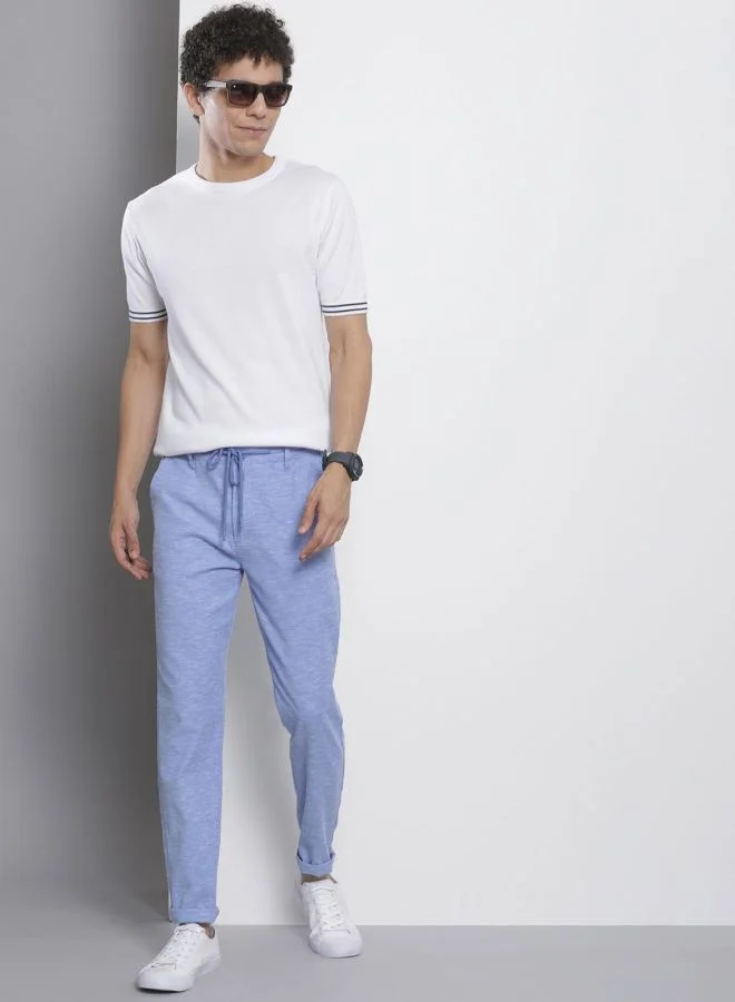 شركة المرآب الهندية Men Slim Fit Solid Mid-Rise Elasticated Linen Jogger Trouser