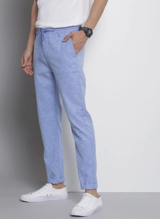 شركة المرآب الهندية Men Slim Fit Solid Mid-Rise Elasticated Linen Jogger Trouser