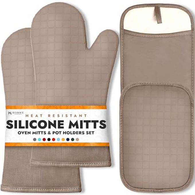 HOMWE Silicone Oven Mitts and Pot Holders, 4-Piece Set, Heavy Duty Cooking Gloves, Kitchen Counter Safe Trivet Mats, Advanced Heat Resistance (Beige, Oven Mitt & Pot Holder)
