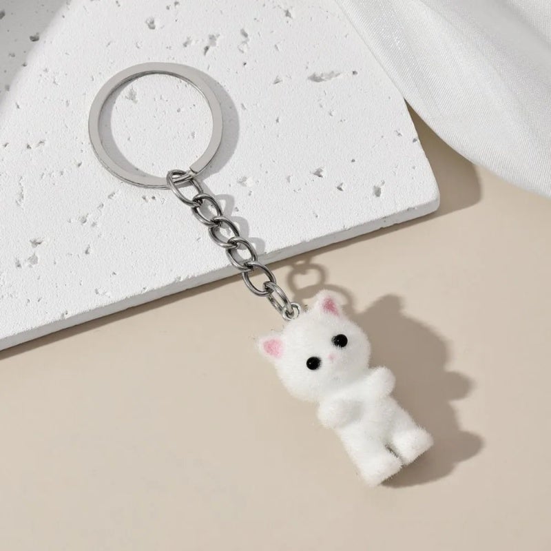 Gray Keychain: 9*3*1Cm Adorable 3D Cat Design - High-Quality Durable Material Compact Lightweight Accessory for Daily Use, Parties, Travel, Male And Female Users - Image 4