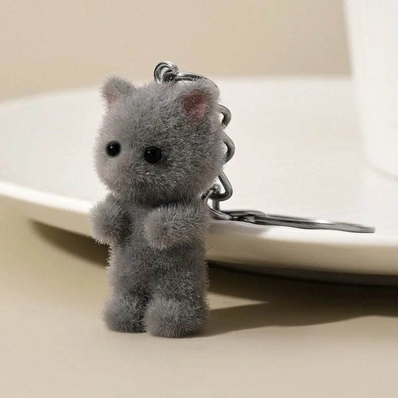 Gray Keychain: 9*3*1Cm Adorable 3D Cat Design - High-Quality Durable Material Compact Lightweight Accessory for Daily Use, Parties, Travel, Male And Female Users - Image 1