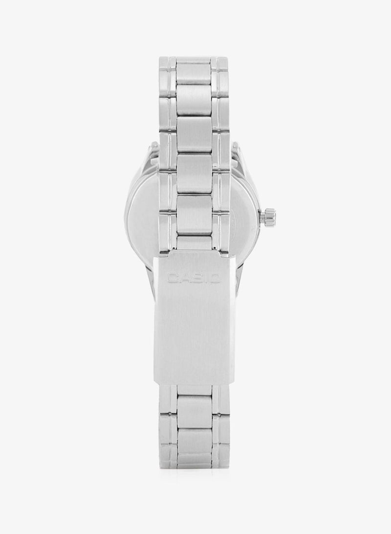 CASIO Steel Strap Analog Watch - Image 4