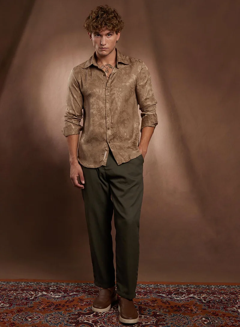 Campus Sutra Campus Sutra Men's Peanut Brown Flora-Textured Shirt For Casual Wear | Spread Collar | Long Cuffed Sleeves | Button Closure | Shirt Crafted With Comfort Fit For Everyday Wear