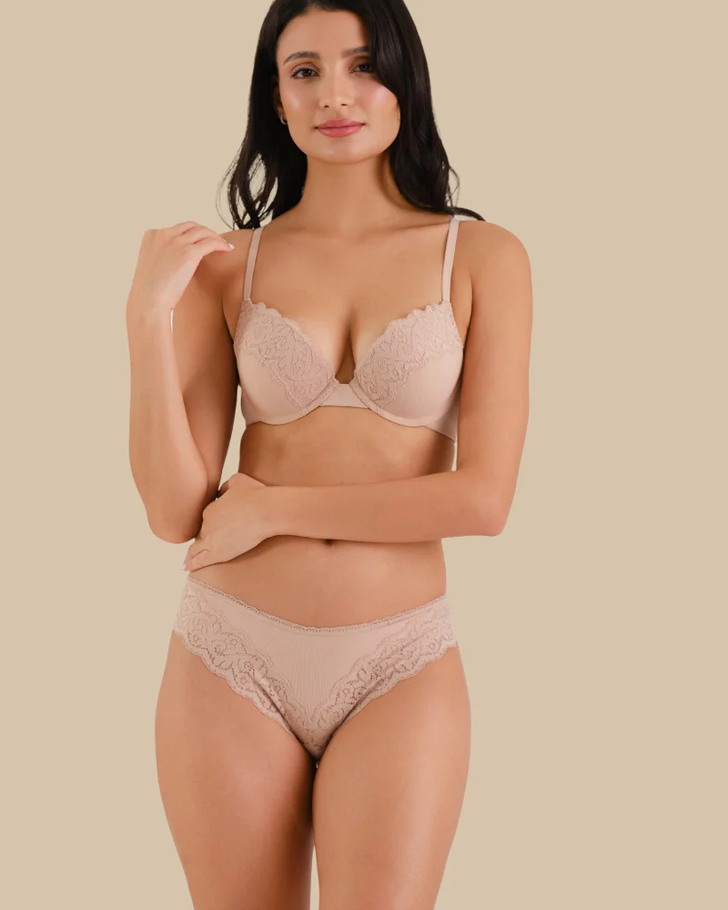 Isla & Evie Isla & Evie Black Bra Push Up Rib