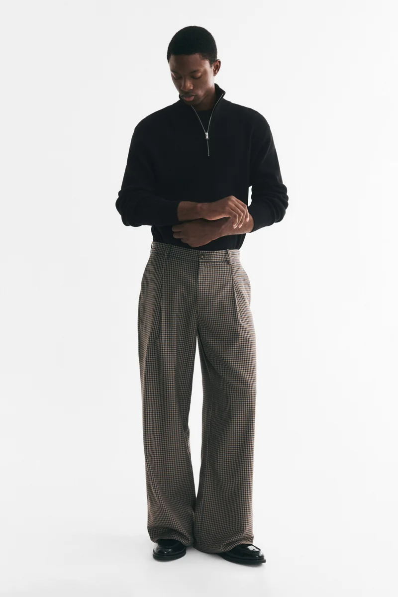 H&M  Regular Fit Zip-top jumper for Men | Best Price UAE