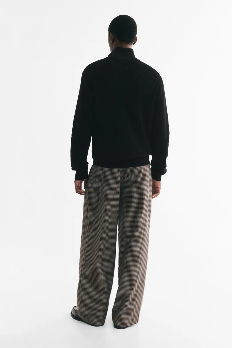 H&M  Regular Fit Zip-top jumper for Men | Best Price UAE