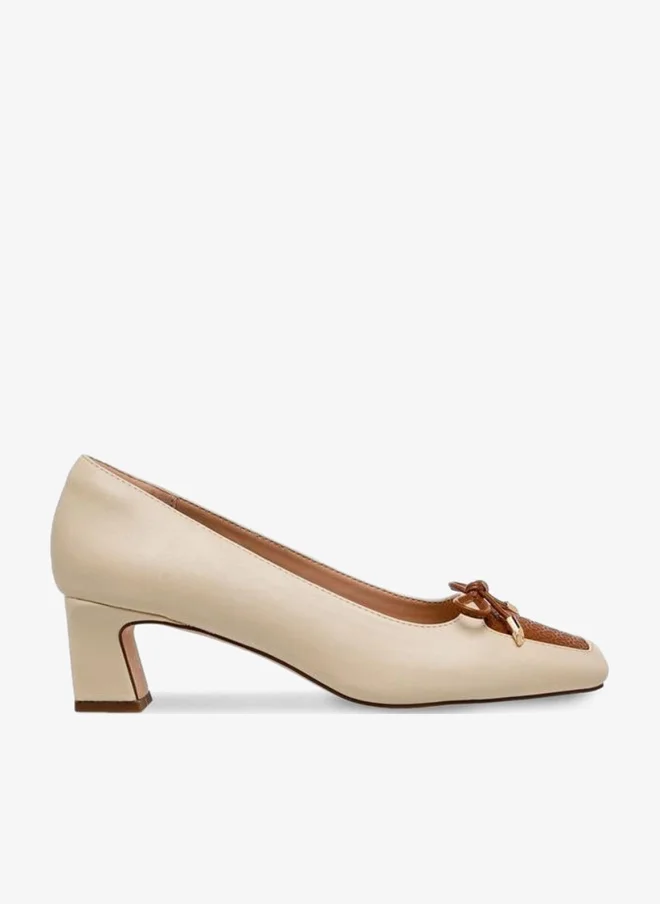 سيليست Women Logo Embossed Block Heel Pumps