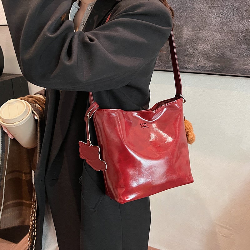 Autumn Vintage Large Capacity Bag Women'S Bag Fashion All-Match One-Shoulder Underarm Bag High-End Bucket Bag - Image 4