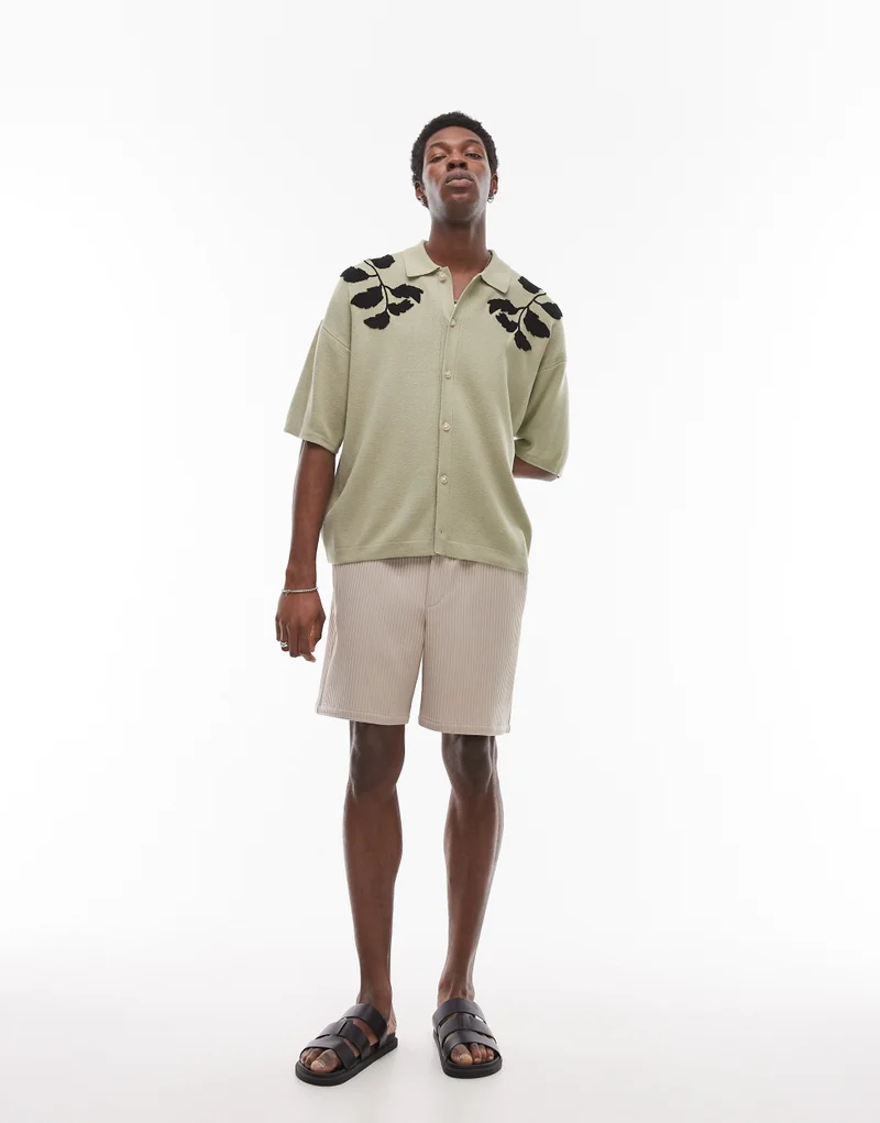 TOPMAN Floral Embroidered Short Sleeve Shirt