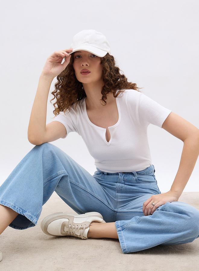 Styli Women High Rise Faded Wide Leg Jeans - Image 2