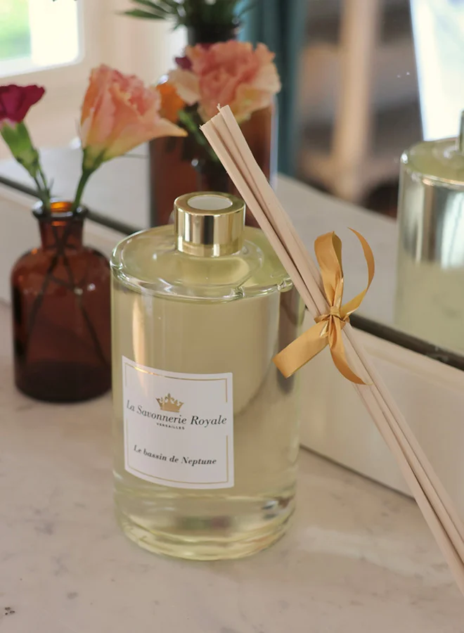 لا سافونري رويال حوض نبتون – عبوة إعادة تعبئة لمعطر الأعواد