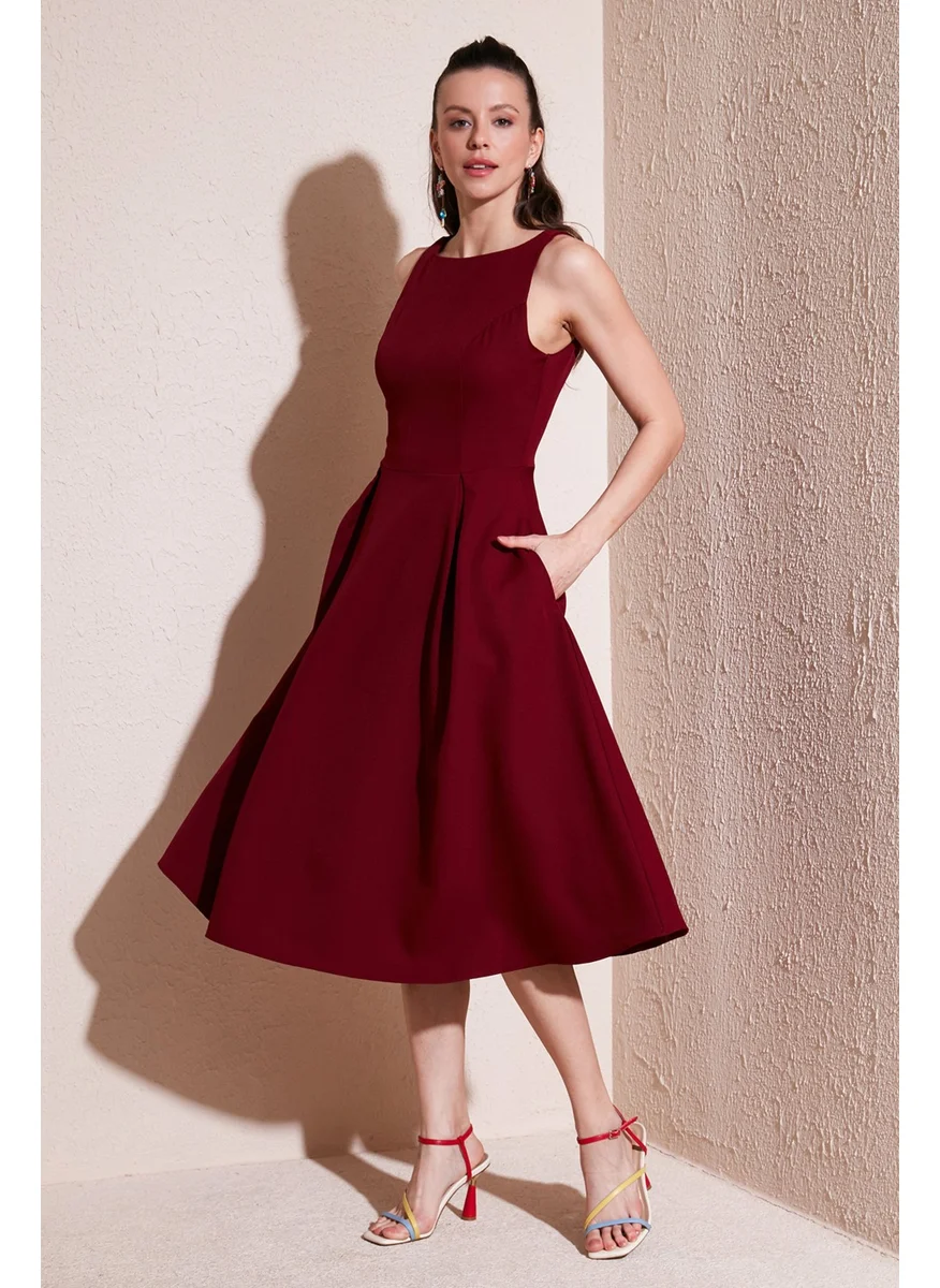 ليلا Crew Neck Regular Fit Pocket Pleated Midi Dress Women's Dress 6051963