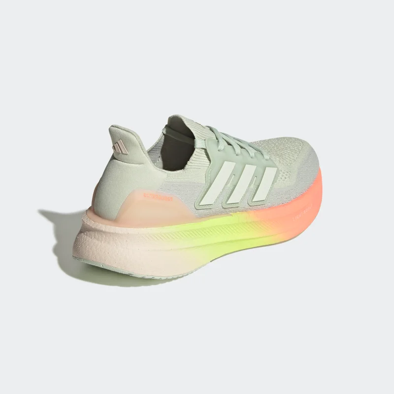 Adidas ULTRABOOST 5