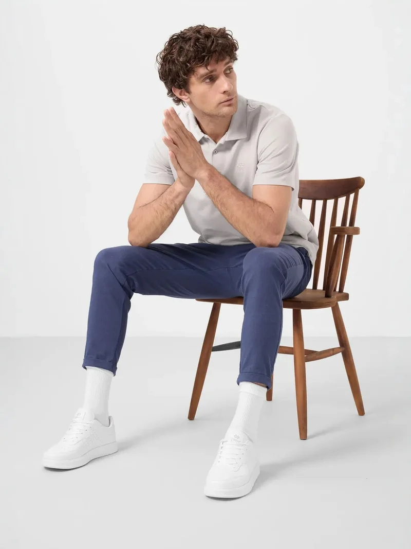 تومي لايف TOMMY Men's Straight-leg Gabardine Chinos
