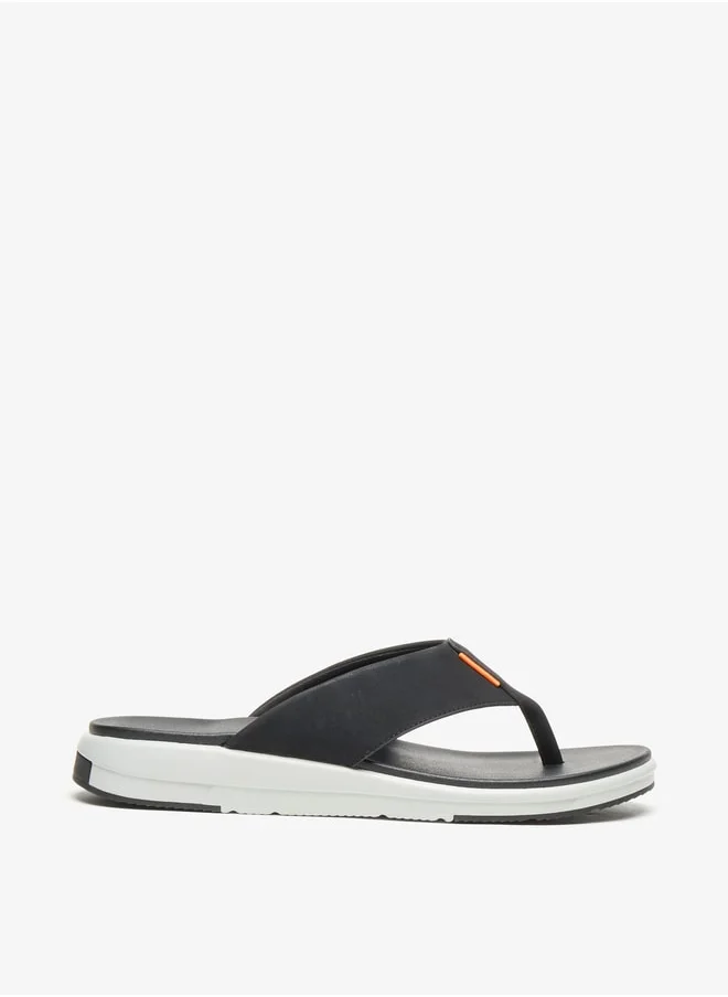 لو كونفورت Men Solid Slip-On Thong Sandals