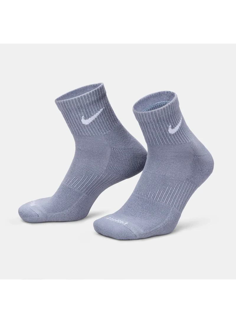 Nike Everyday Plus Cushioned Training Ankle Socks (3 Pairs)