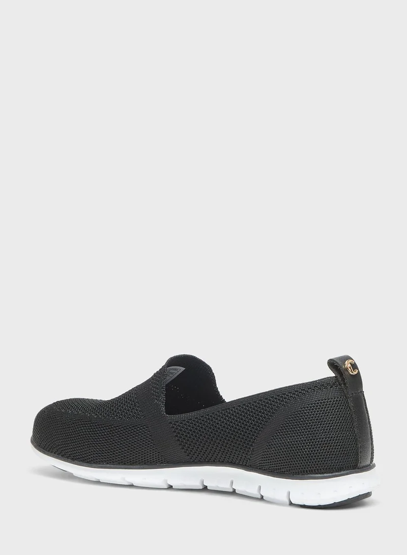 Le Confort Casual Slip Ons