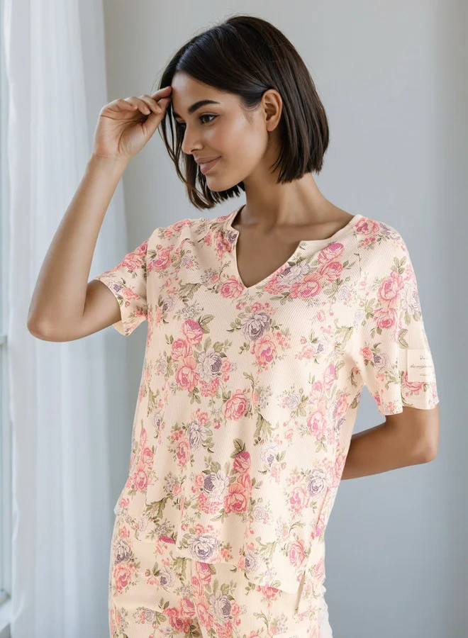 سبلاش فيڤ طقم بيجامة بنقشة زهور وافل