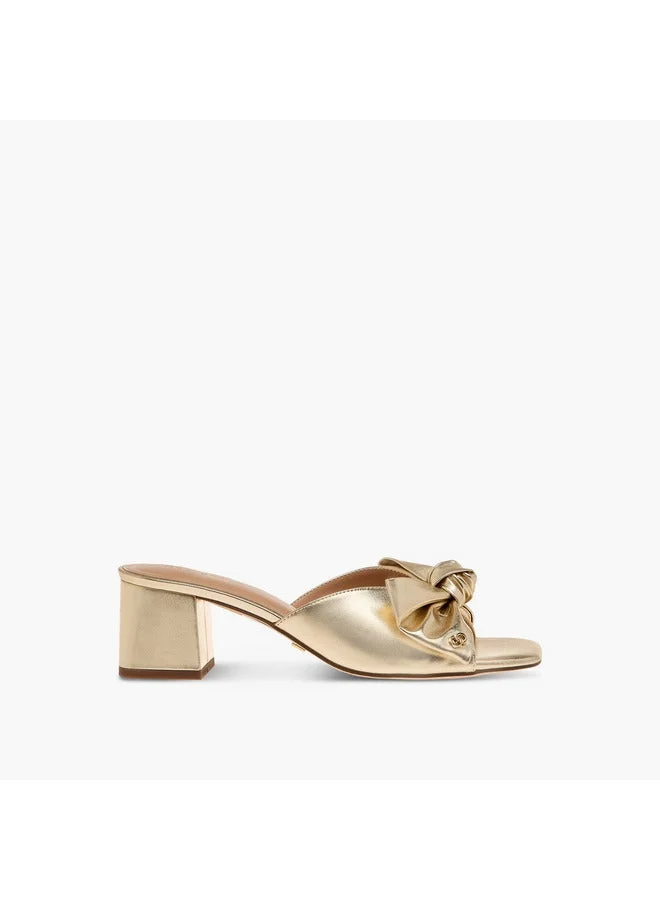 سيليست صنادل نسائية سهلة الارتداء بكعب عريض وتفاصيل فيونكة