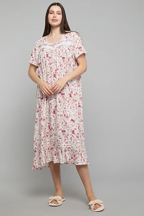 أر أند بي Patterned Nightdress with Sweetheart Neck and Short Sleeves