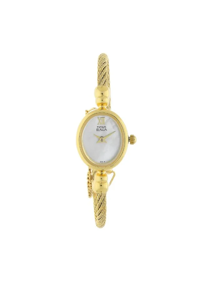 تيتان Women Analog Display Watch With Gold Metal Strap - 197YM03
