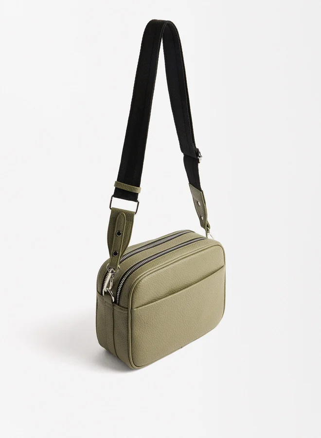 PARFOIS Crossbody Bag With Outer Pockets