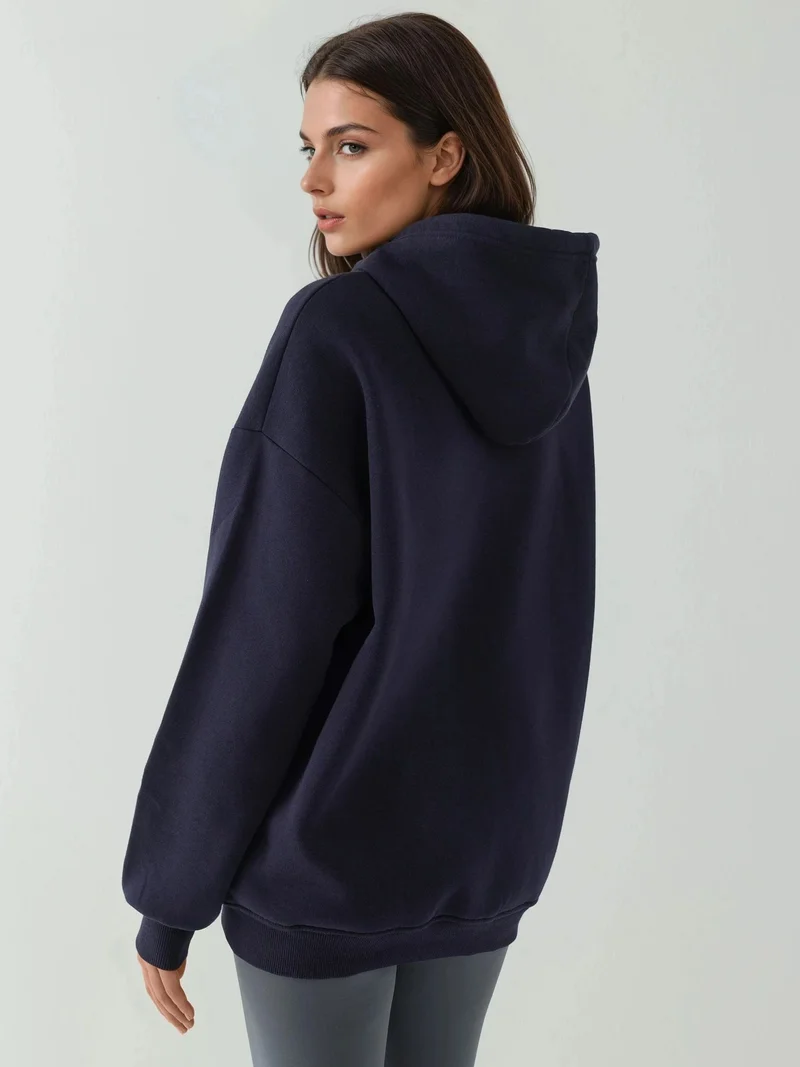 زوبعة هودي بسحاب كامل وجيوب من مجموعة بوسم