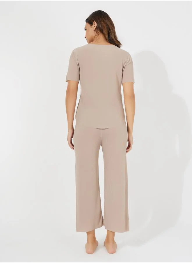 Take Two Texture Seamless T-Shirt & Pyjama Set