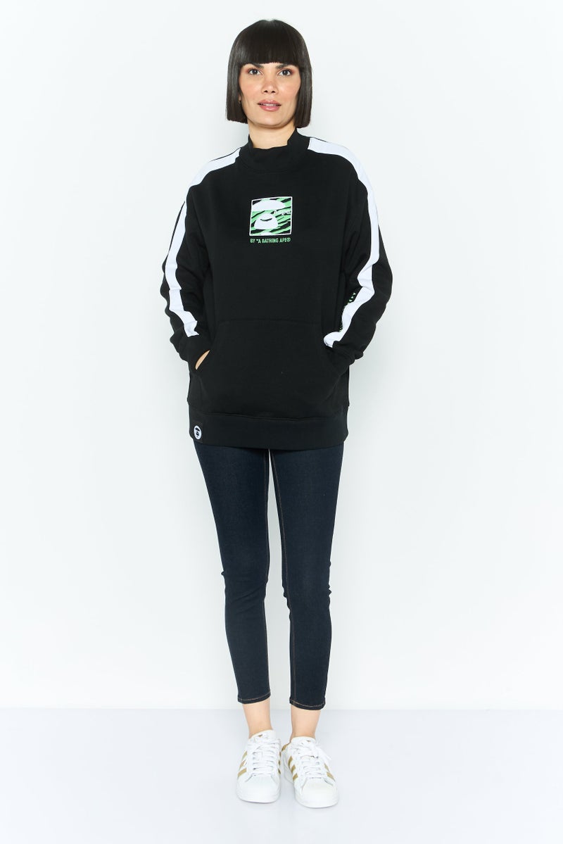 Aape By A Bathing Ape سويت شيرت نسائي بأكمام طويلة وطباعة مطرزة برقبة مزيفة، أسود - Image 3