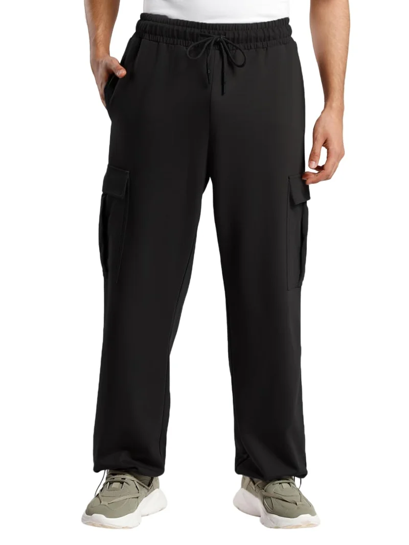نوبيرو NOBERO Men's Black Cargo Joggers