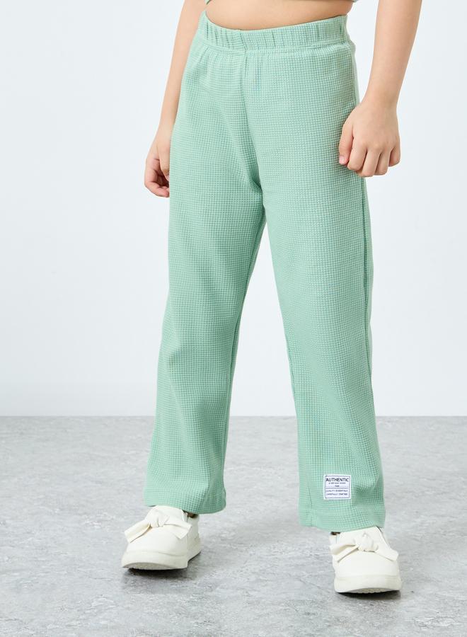 ستايلي طقم من بنطال جوغر وبلوزة محبوكة - Image 5