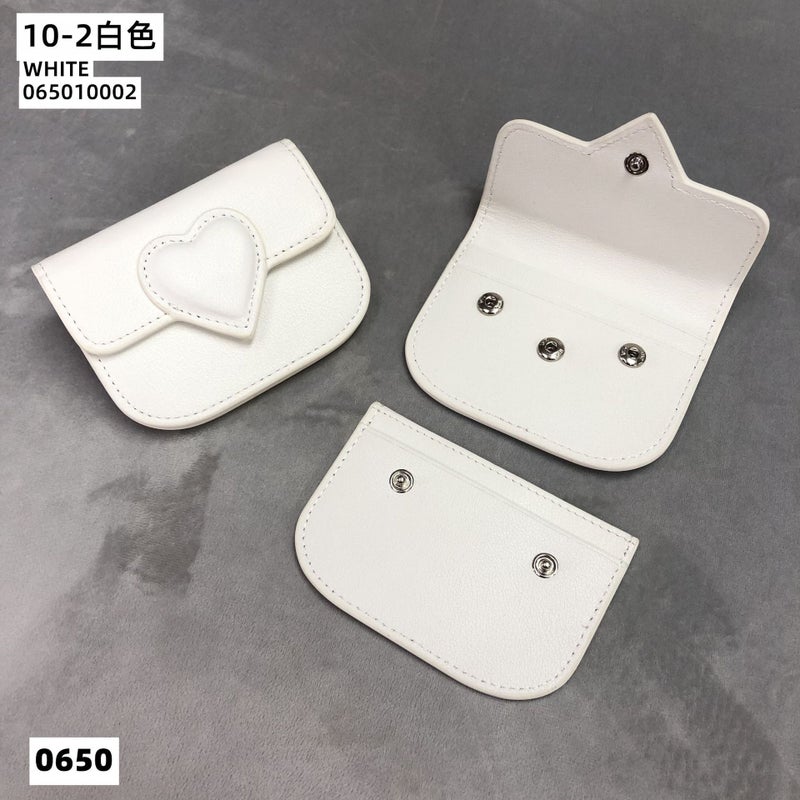 Detachable Top Layer Cowhide Leather Creative Flip Cover Card Holder Womens Love Buckle Bank Card Storage Document Bag 10-02 white
