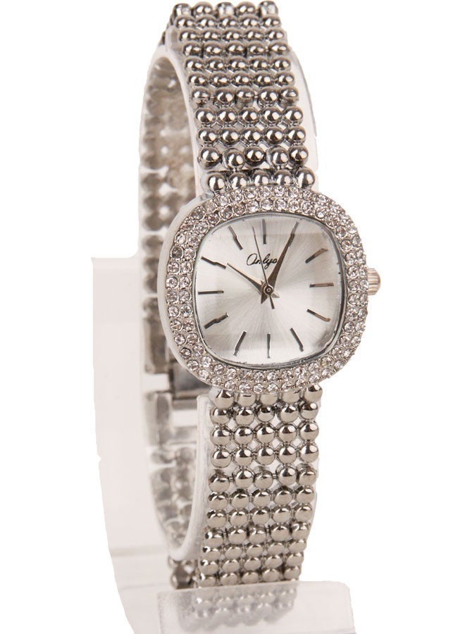 Onlyou Women's Quartz Wrist Watch – Silver Stainless Steel Strap – Square Design – Suitable for Daily Use - Image 4
