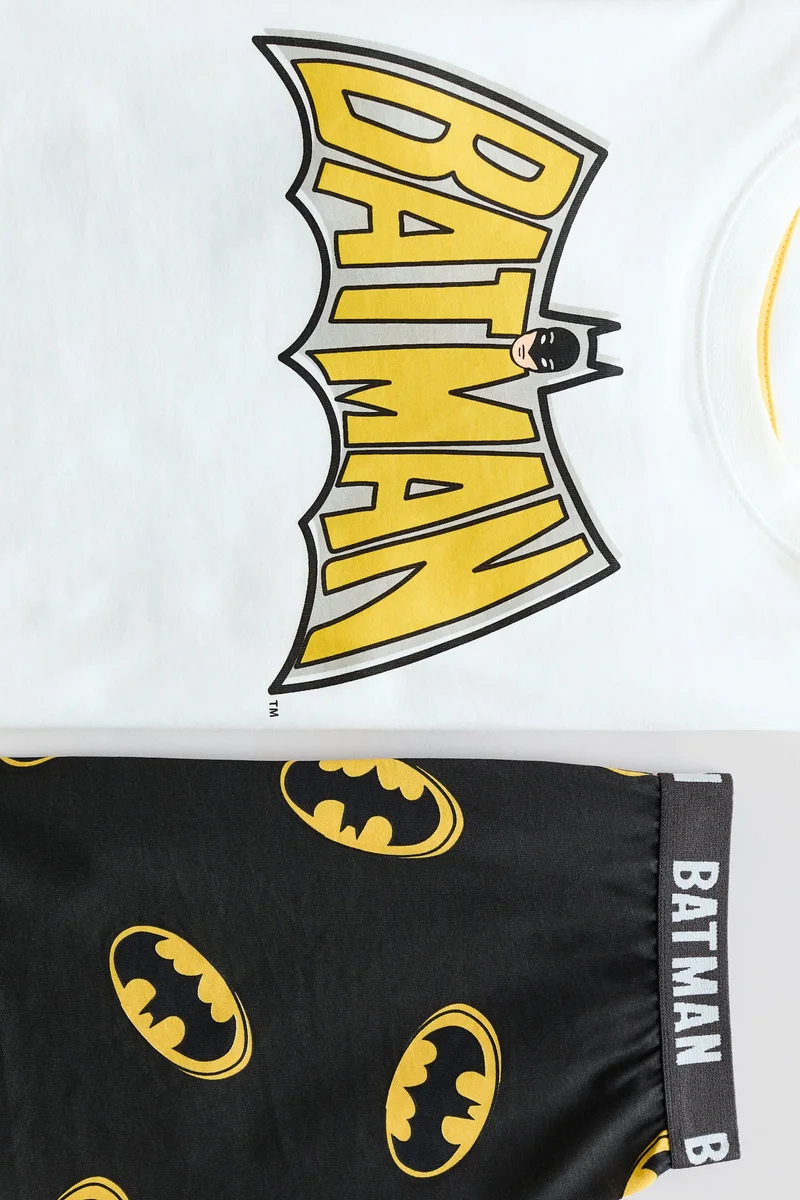 اتش اند ام بيجاما بطبعة مميزة