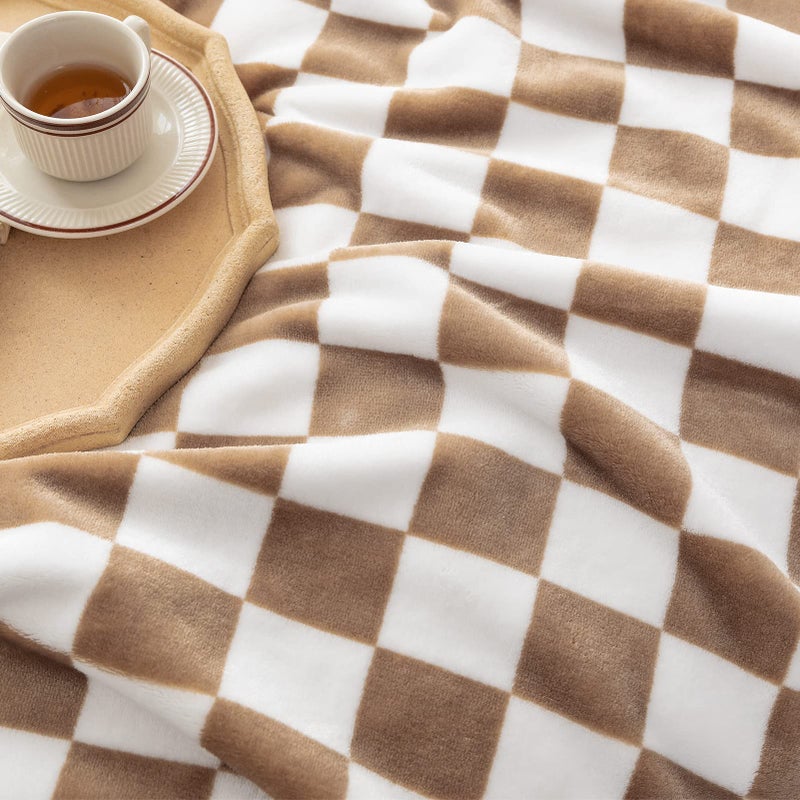 LOMAO Throw Blankets Flannel Blanket with Checkerboard Grid Pattern Soft Throw Blanket for Couch, Bed, Sofa Luxurious Warm and Cozy for All Seasons (Khaki, 50"x60") - Image 3