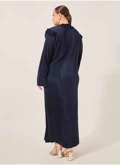 Styli Plus Size Plain Tie Up Neck Shift Maxi Dress  - Image 5