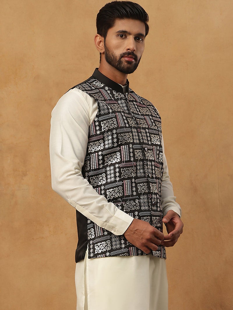 NOZ2TOZ Men's Black Silk Blend Embroidered Nehru Jacket - Image 3