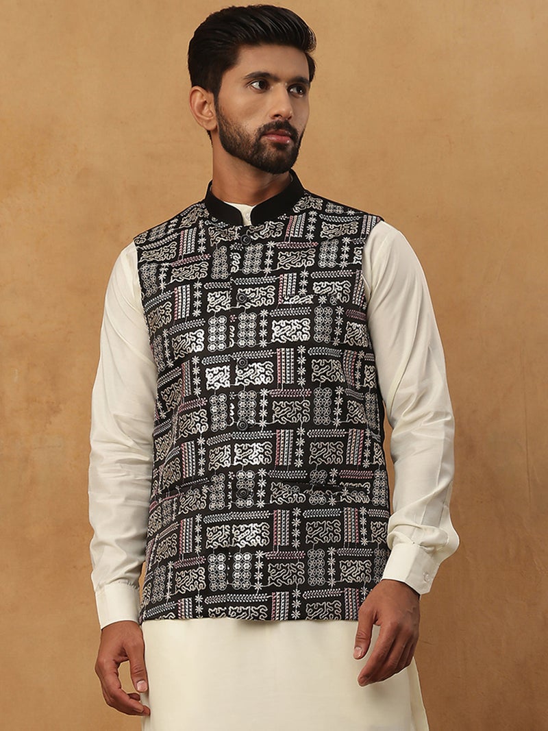 NOZ2TOZ Men's Black Silk Blend Embroidered Nehru Jacket - Image 4