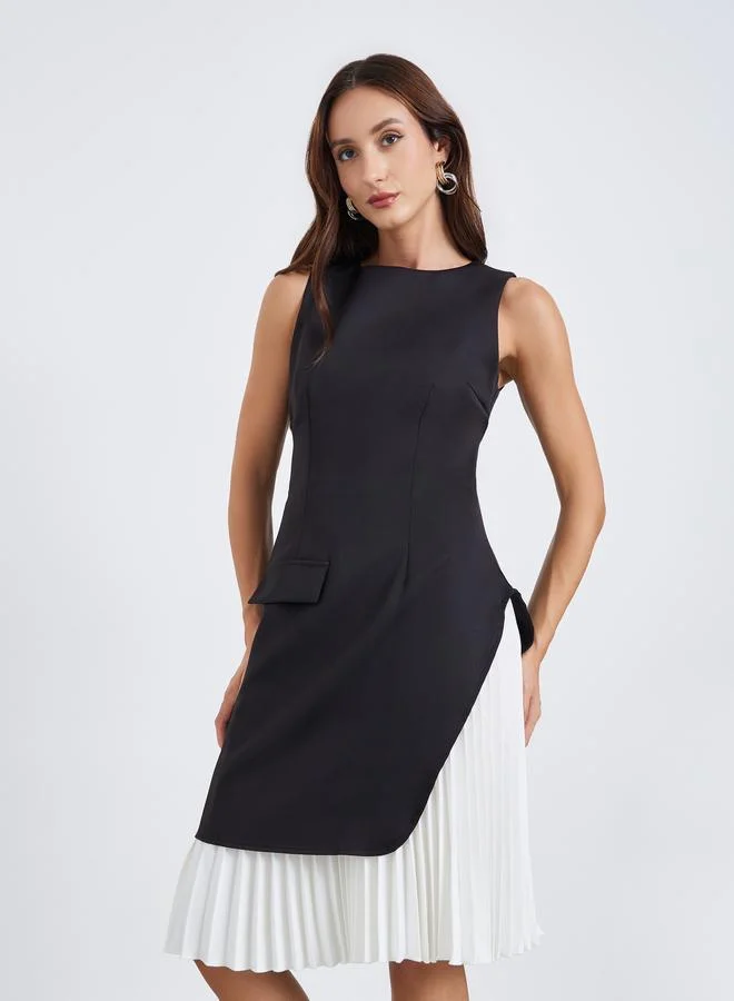 تايك تو فستان بطول الركبة بدون أكمام وتفاصيل بليسيه