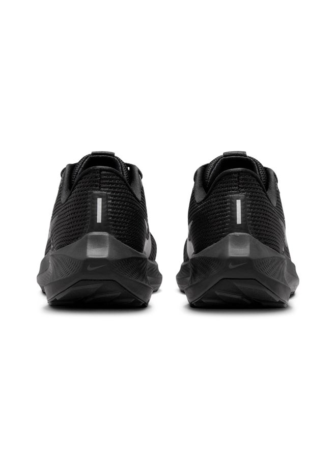 Nike - Air Zoom Pegasus 40 Shoes - Image 1